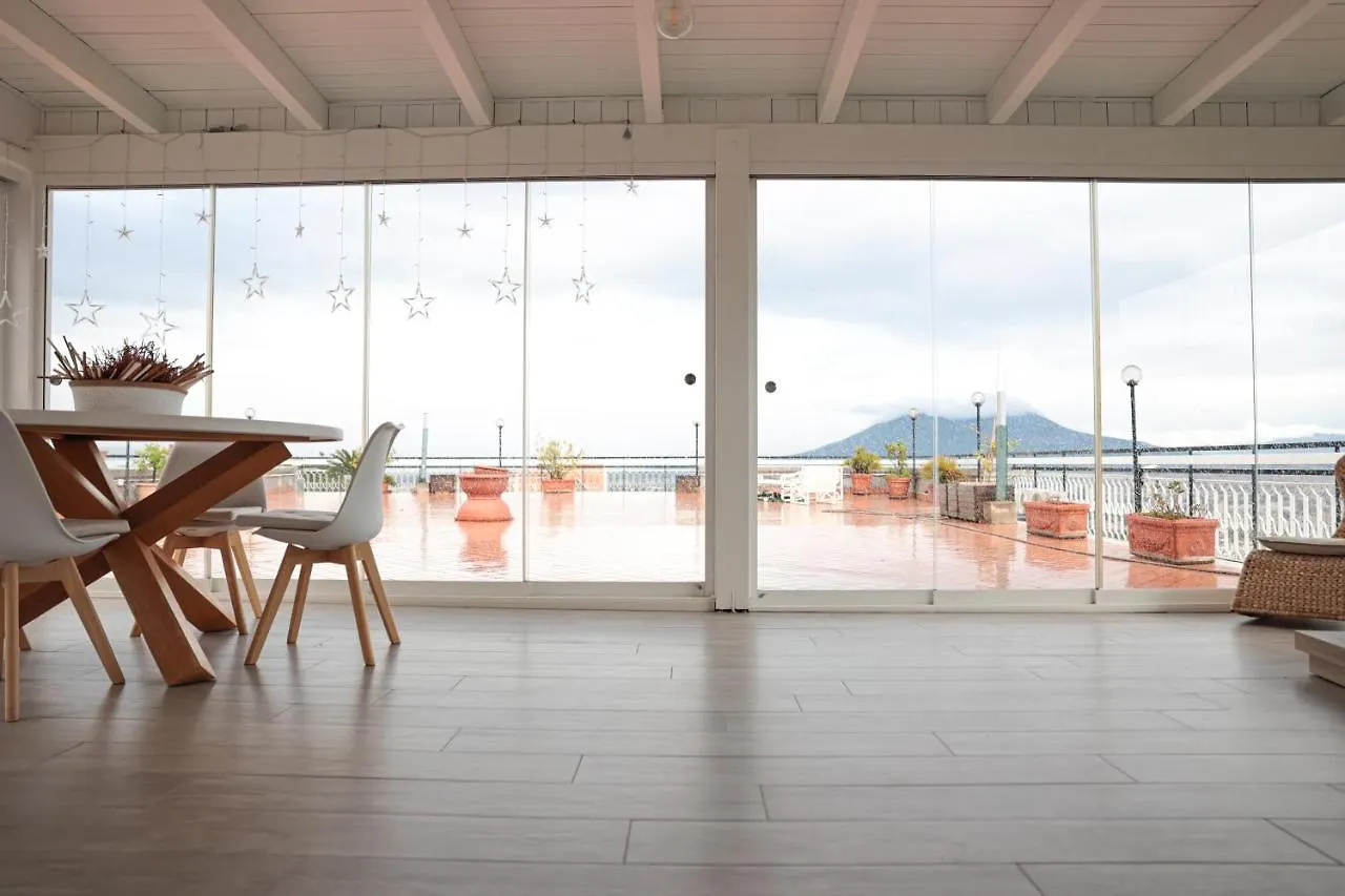 Terrazza Paradiso Luxury Rooftop Naples Apartment